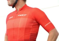 Felt Bicycles Felt Short-Sleeve Club Jersey Red | Men's -Felt Bicycles Shop eIMG 0955 2000x1400 2d93416b 4ceb 461e 90e5 e35aa1a78ab0